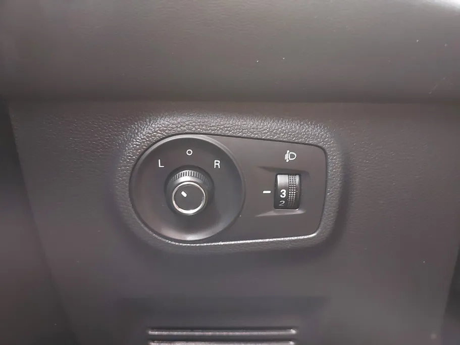 ام جي ZS STD 2023 