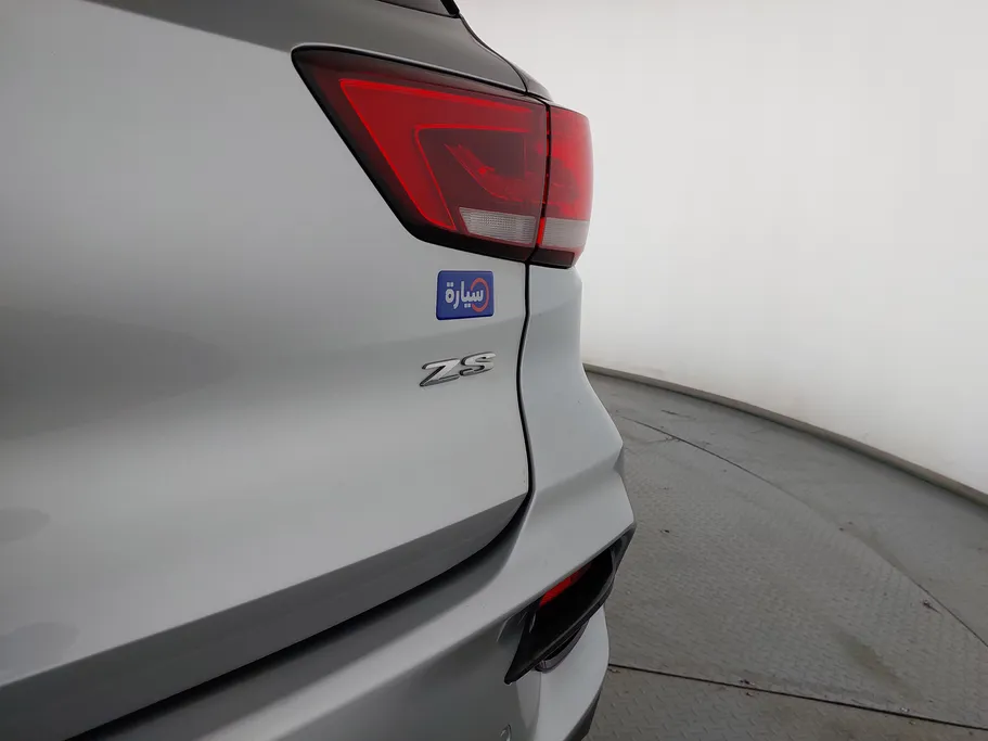 ام جي ZS STD 2023 