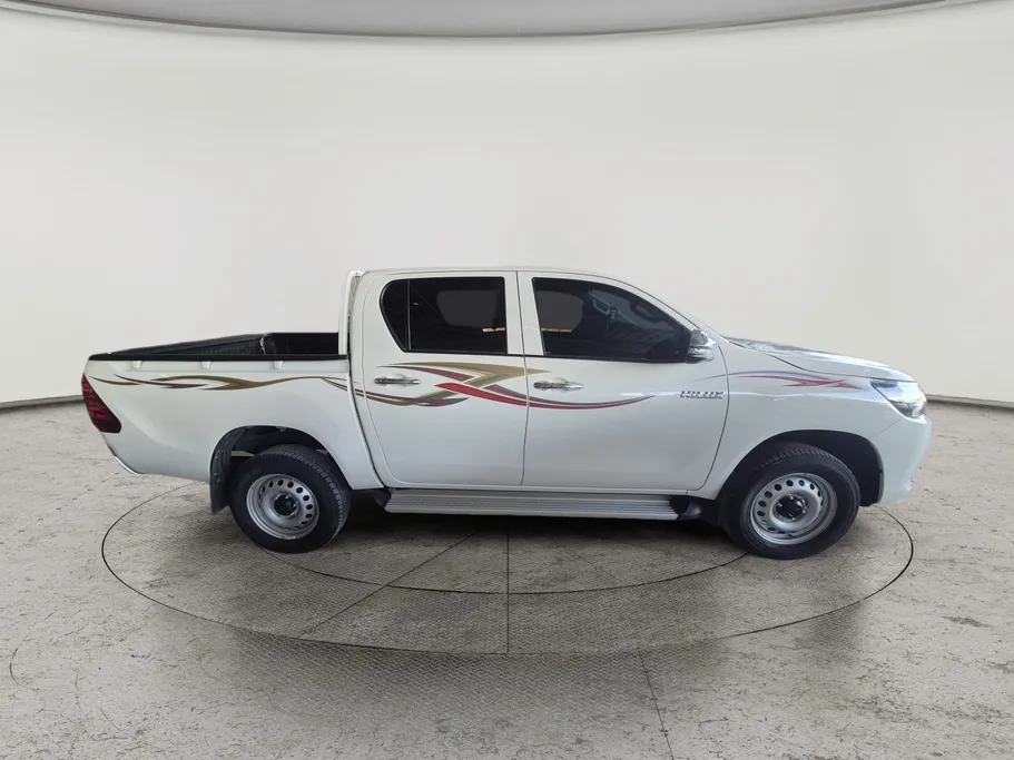 2025 Toyota Hilux Double Cab 