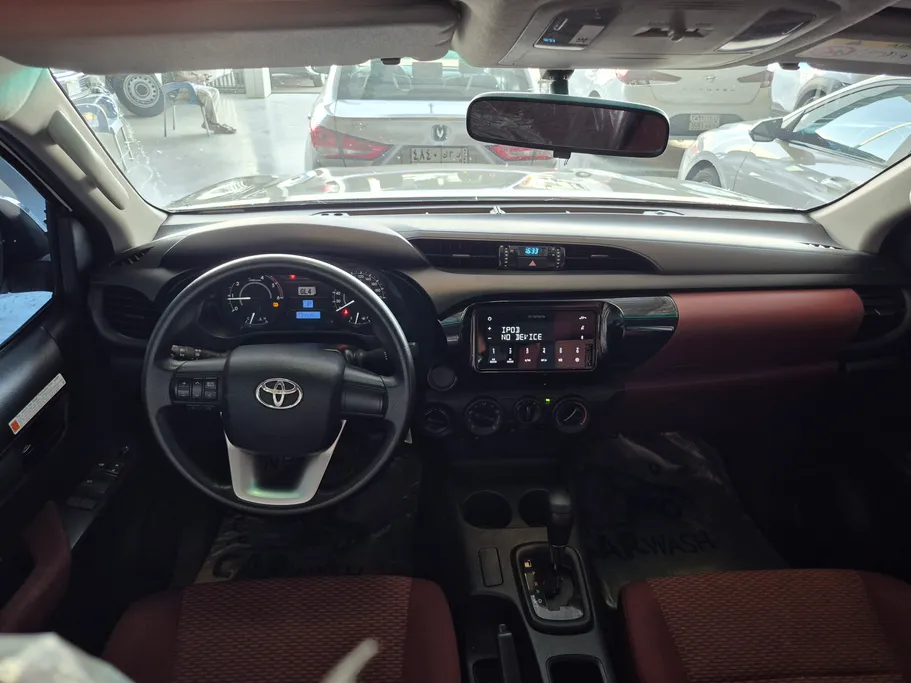 تويوتا هايلكس Double Cab 2025 