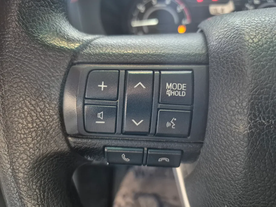 تويوتا هايلكس Double Cab 2025 