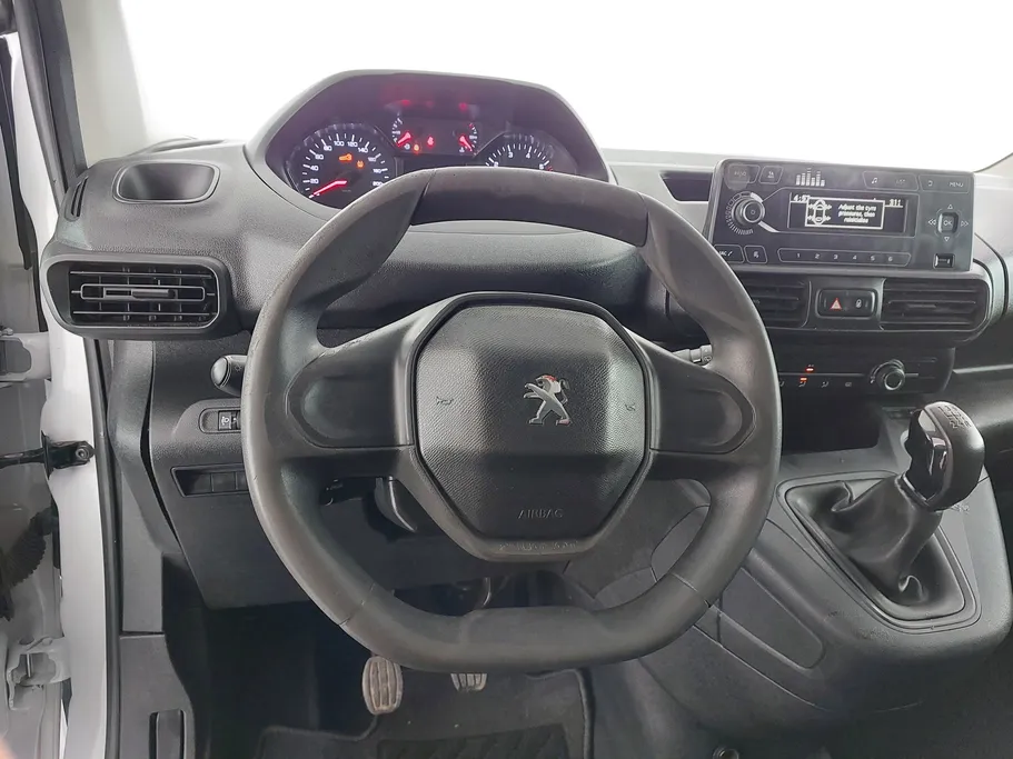 بيجو بارتنر Short van 2023 
