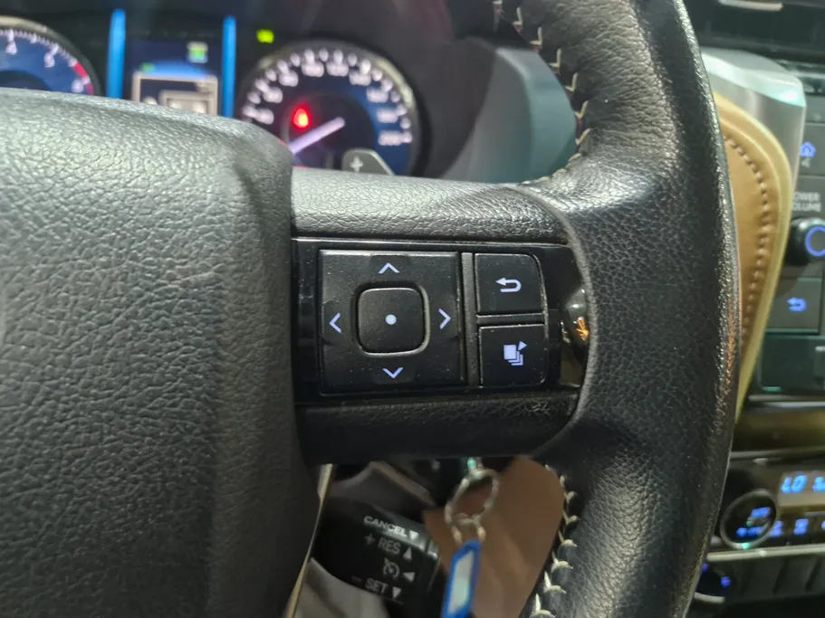 2023 Toyota Fortuner VX 