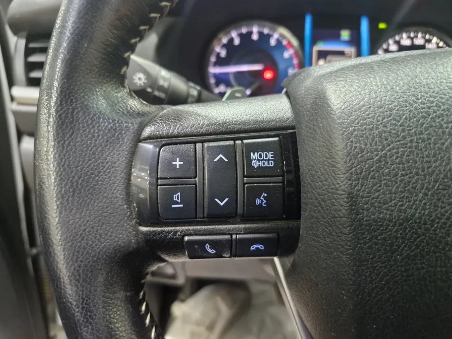 2023 Toyota Fortuner VX 