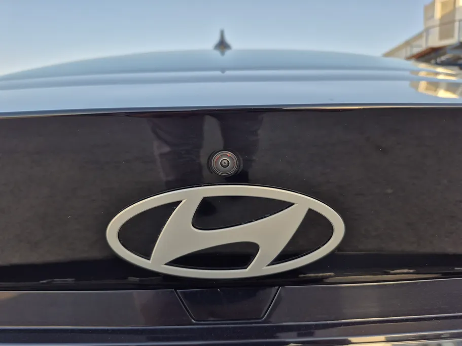 2025 Hyundai Elantra Smart 