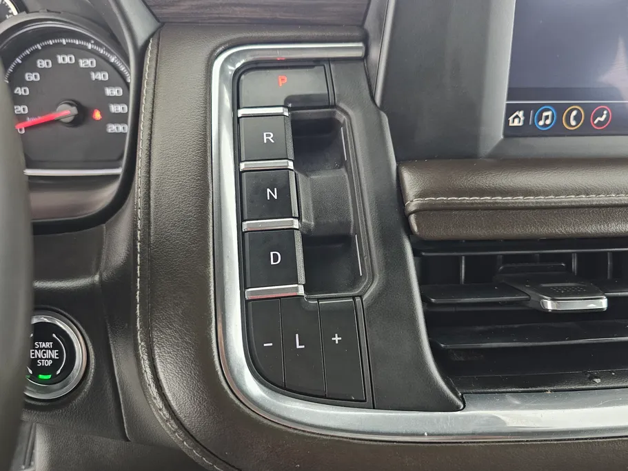 2023 Chevrolet Suburban LS 