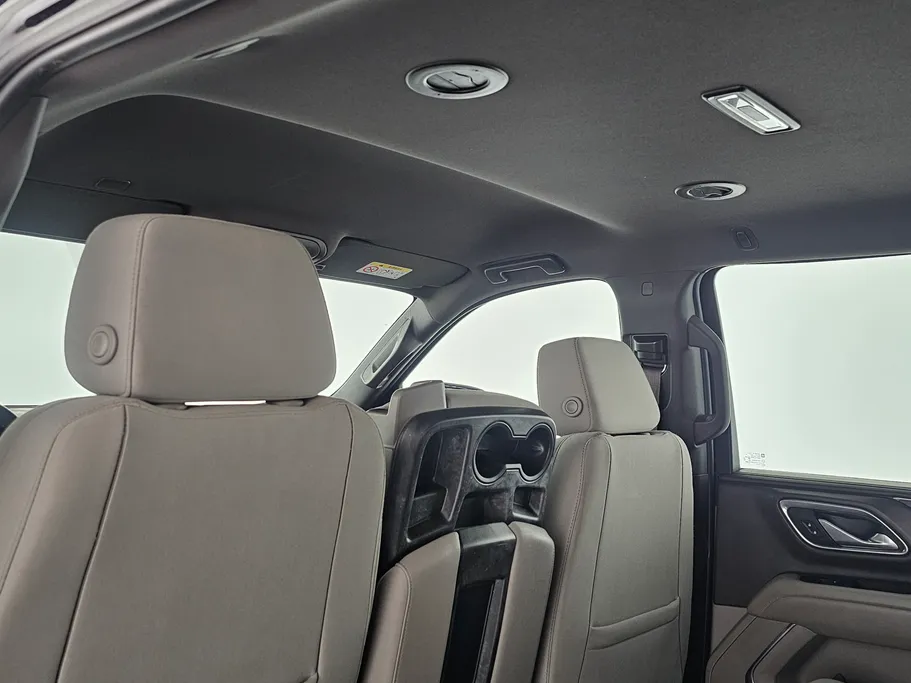 2023 Chevrolet Suburban LS 