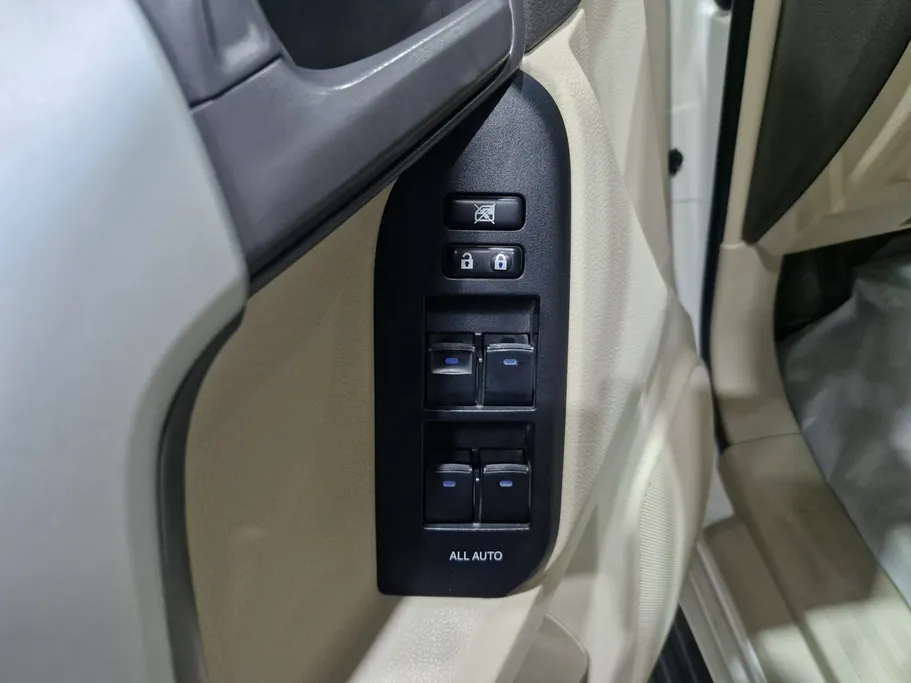 2023 Toyota Prado TXL 