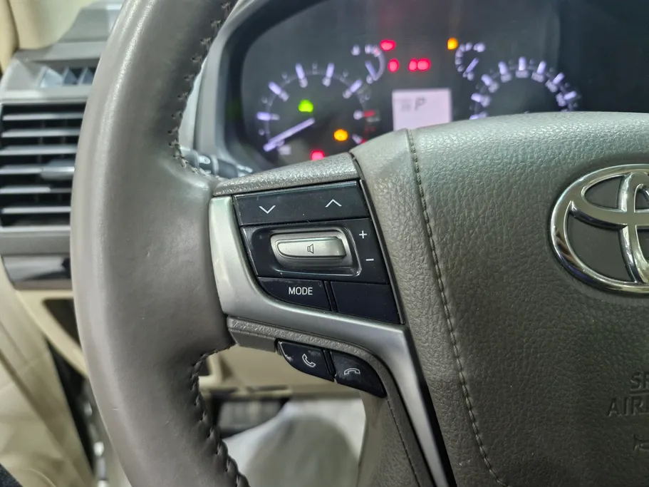 2023 Toyota Prado TXL 