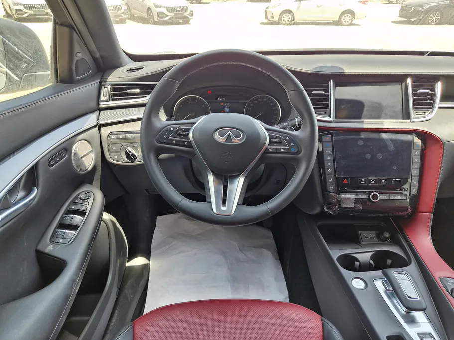 2024 Infiniti QX50 Sport 