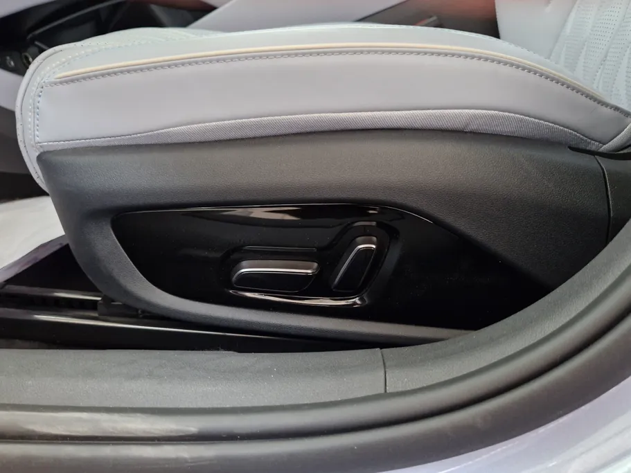2025 BYD Seal Design 