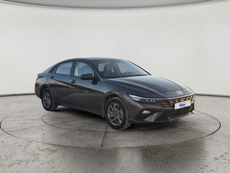 2025 Hyundai Elantra Smart 