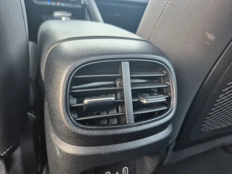 2025 Hyundai Elantra Smart 