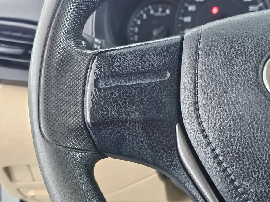 2022 Toyota Yaris  Y 