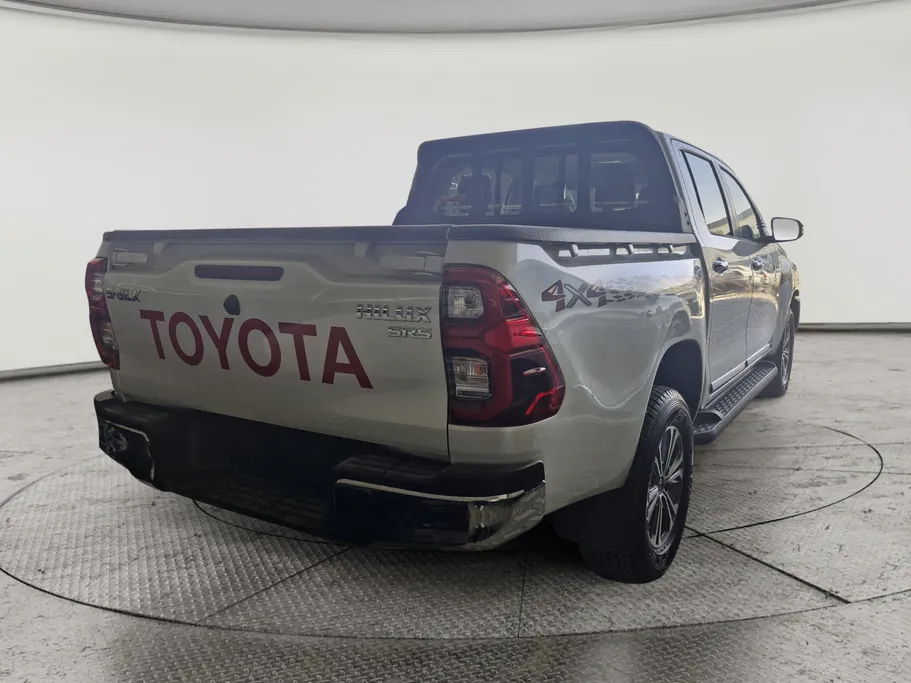 2026 Toyota Hilux SGLX 
