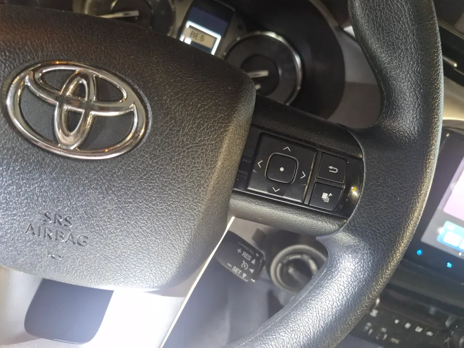 2026 Toyota Hilux SGLX 