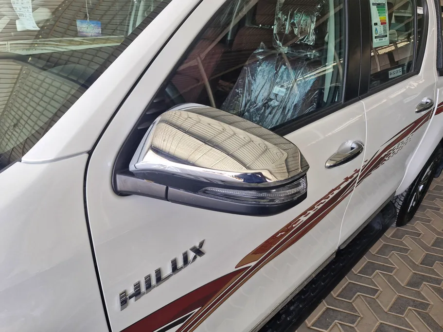 2026 Toyota Hilux SGLX 
