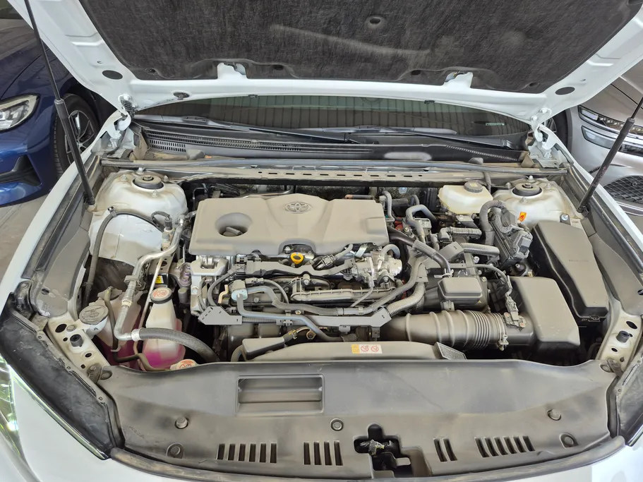 2025 Toyota Camry  LE HEV 