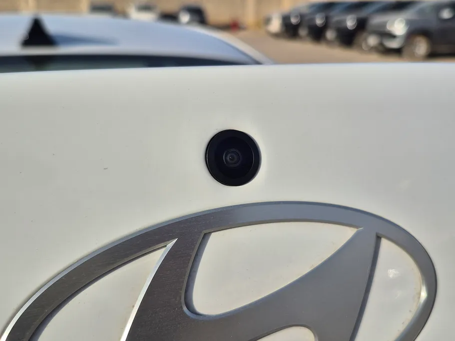 2024 Hyundai Elantra Smart 