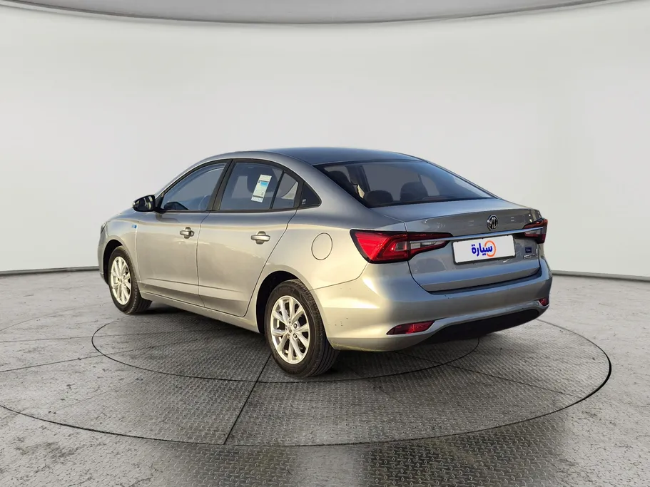 2025 MG 5 STD 