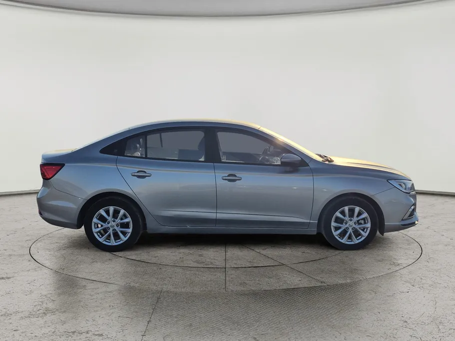 2025 MG 5 STD 