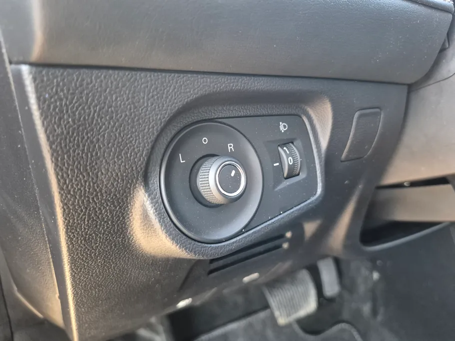 2025 MG 5 STD 