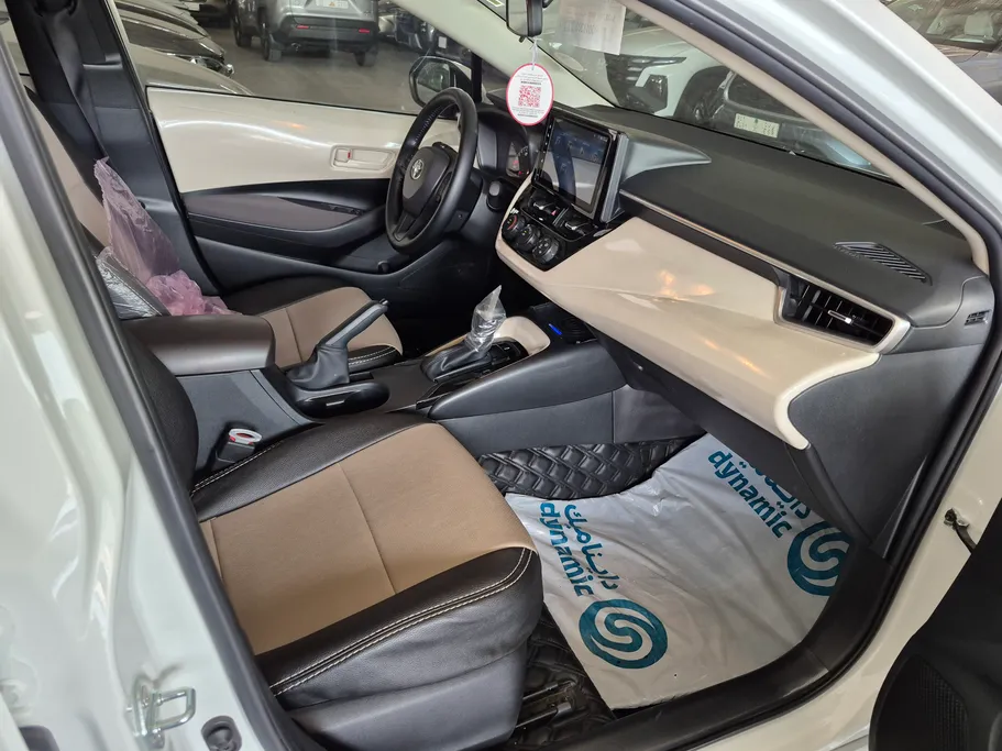 تويوتا كورولا XLI Executive Moonroof 2024 