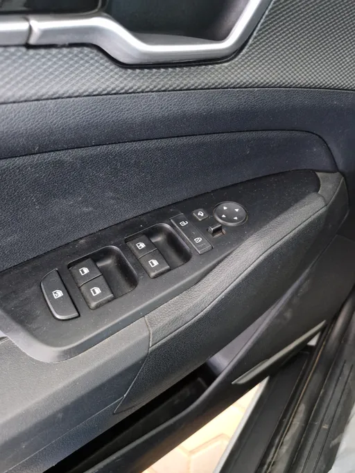 2024 Kia Sportage L - GL 