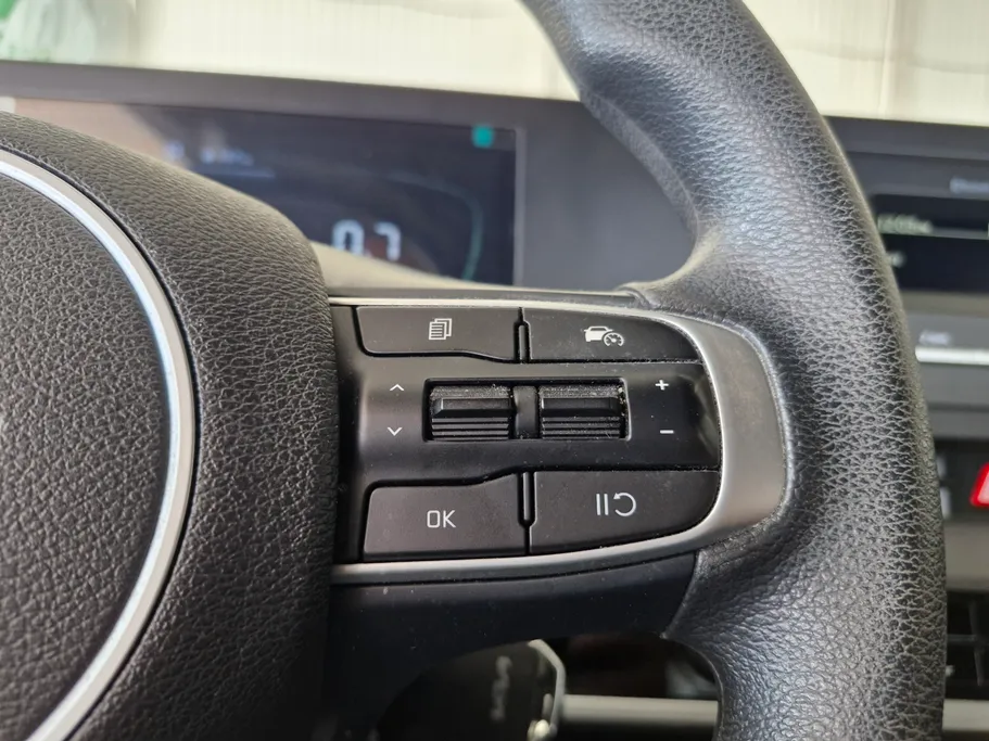 2024 Kia Sportage L - GL 