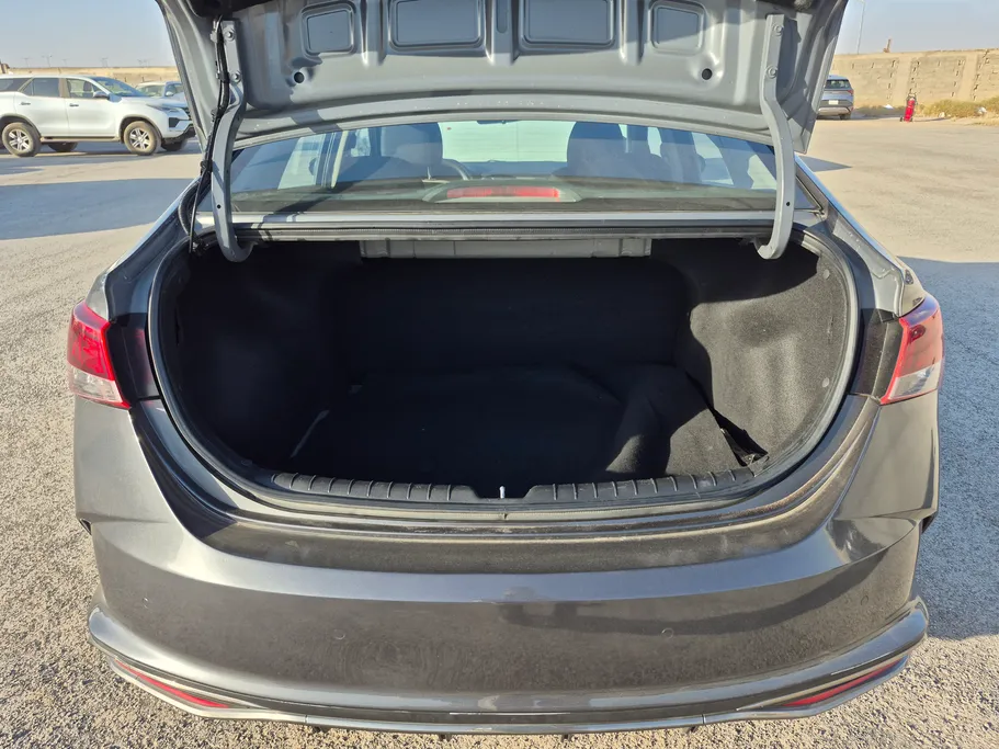 2023 Hyundai Accent Smart 
