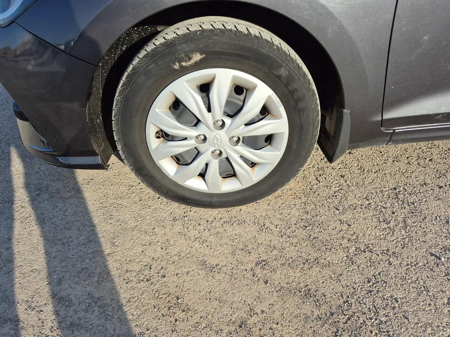2023 Hyundai Accent Smart 