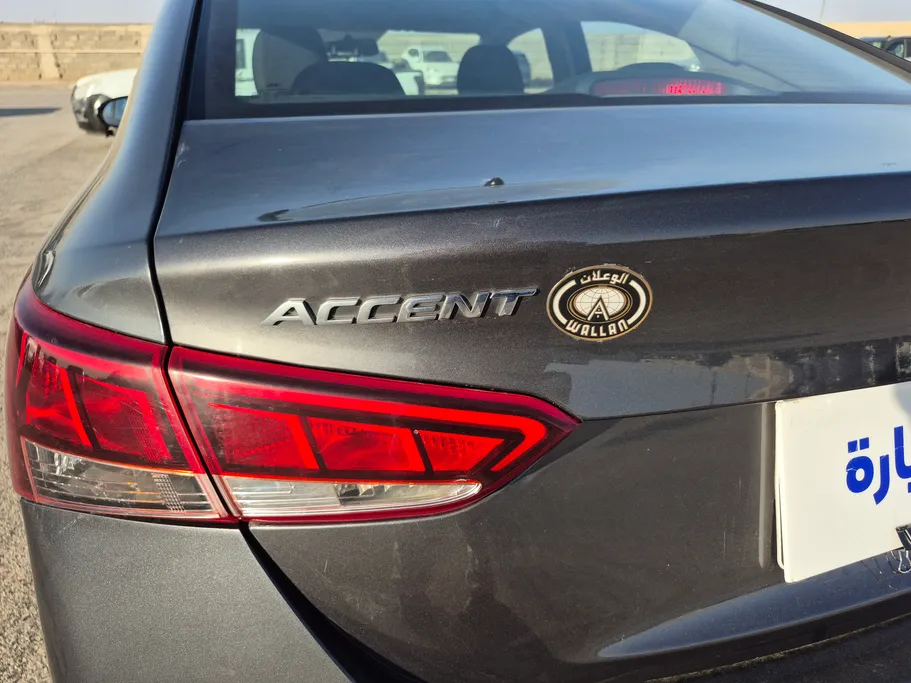 2023 Hyundai Accent Smart 