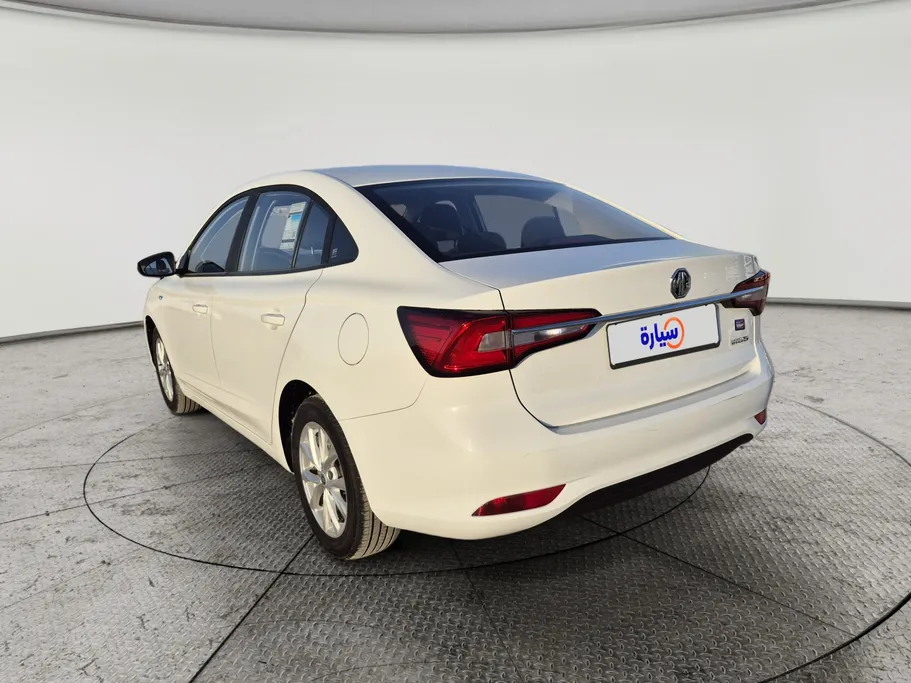 2025 MG 5 STD 