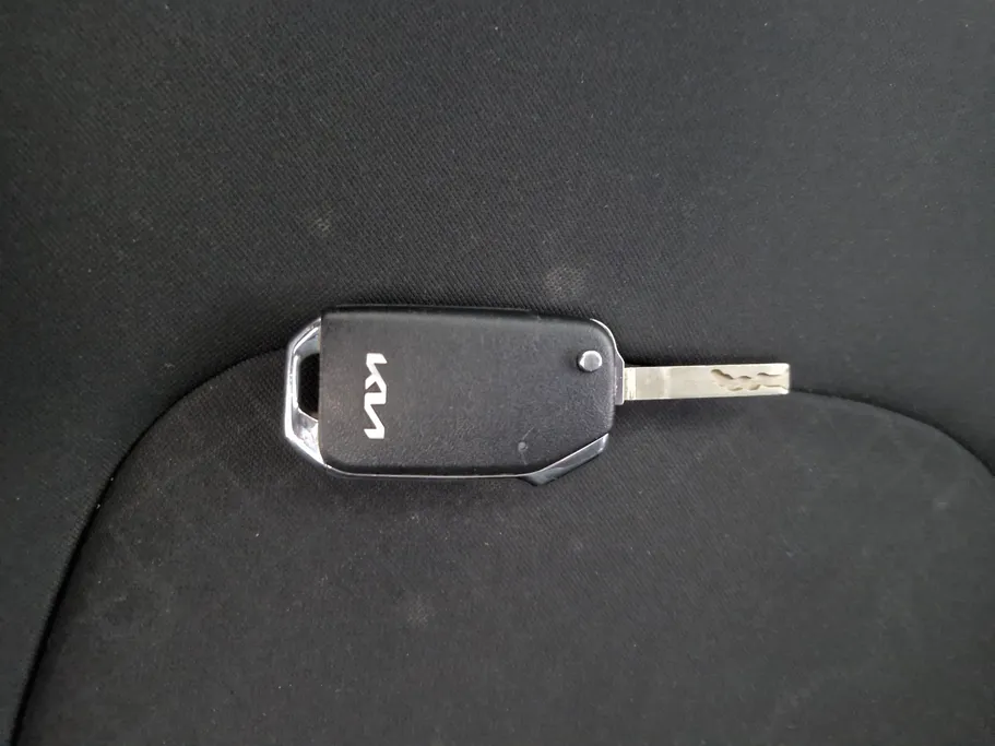 2024 Kia Sportage L - GL 