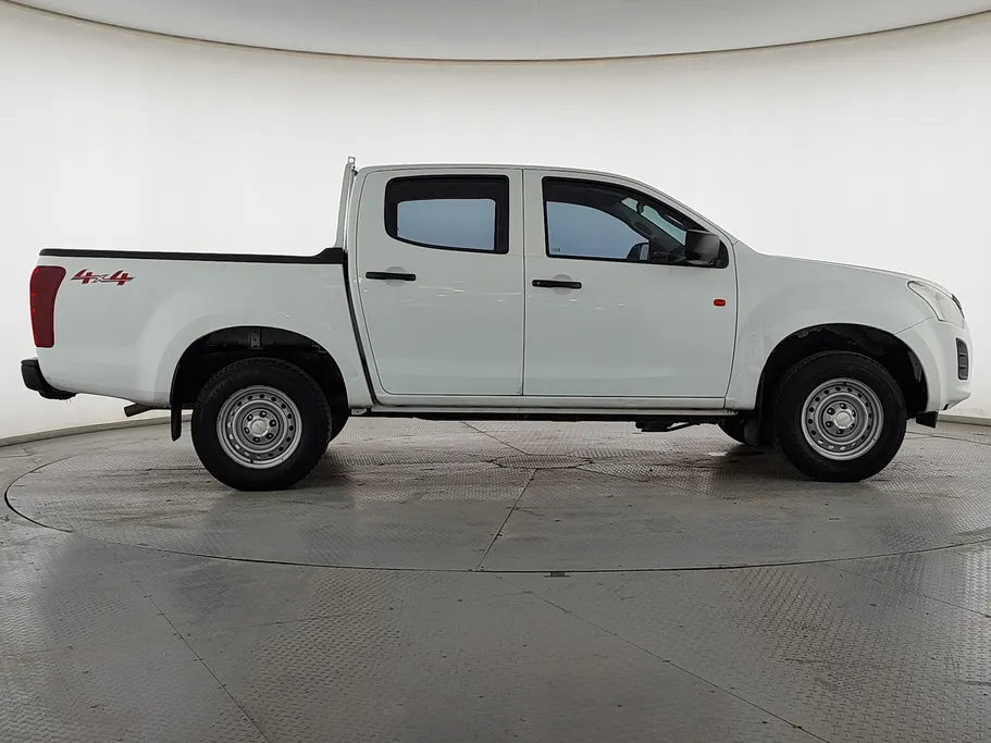 ايسوزو دي ماكس Double Cab 2023 