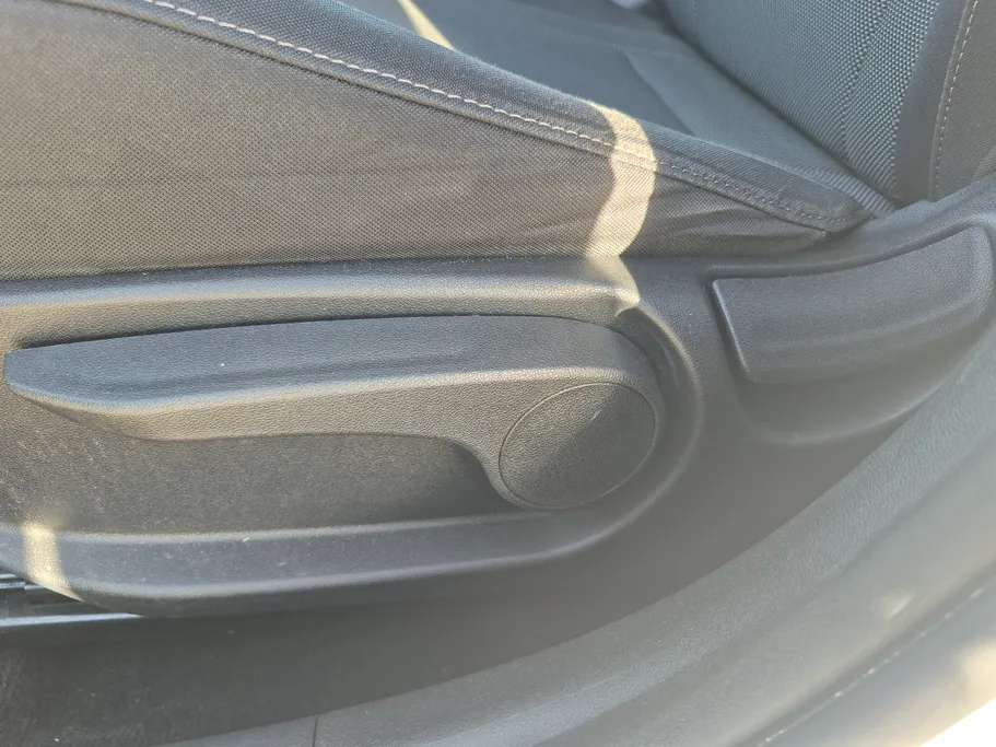 2025 Hyundai Elantra Smart 