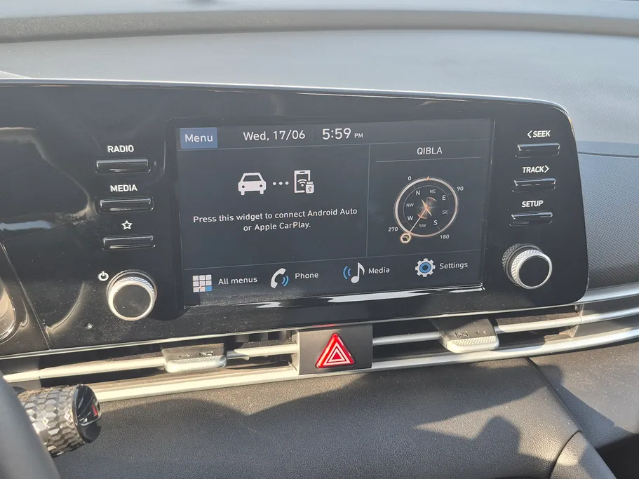 2025 Hyundai Elantra Smart 