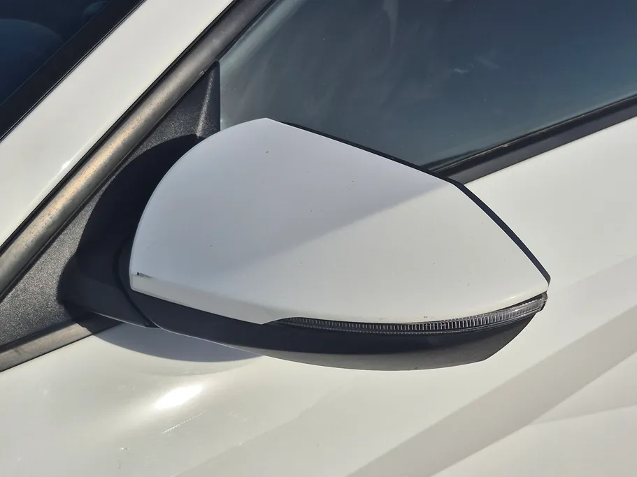 2025 Hyundai Elantra Smart 
