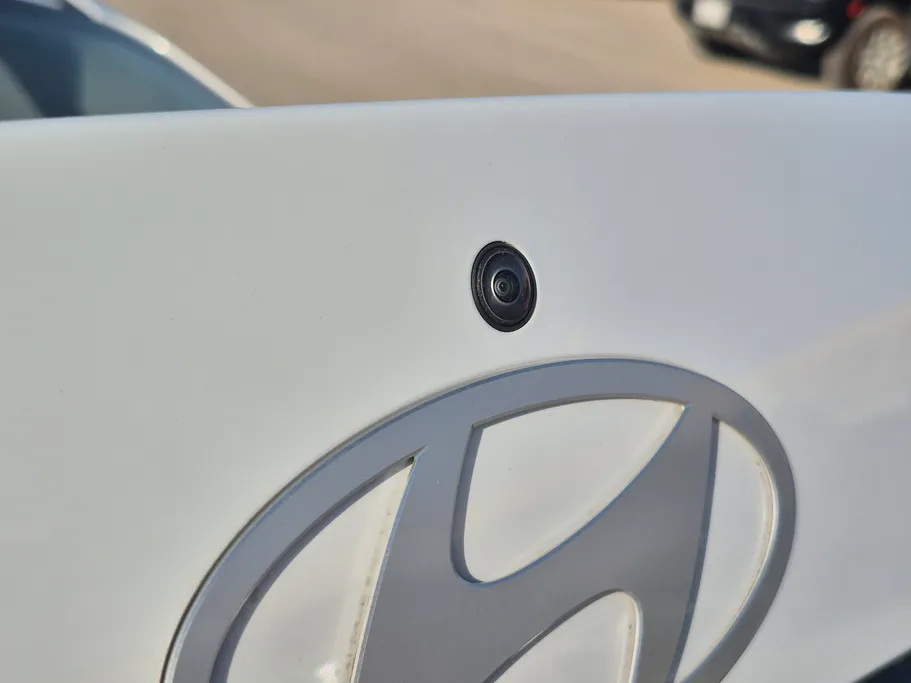2025 Hyundai Elantra Smart 