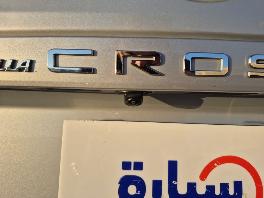 2024 Toyota Corolla Cross XLE HEV 
