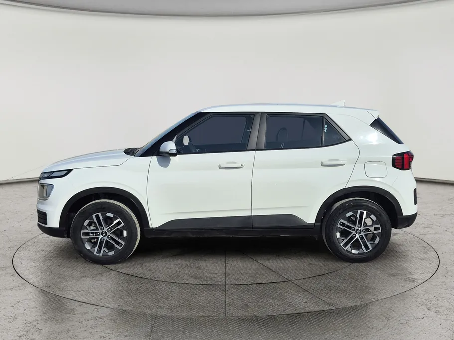 2024 Hyundai Venue Smart 