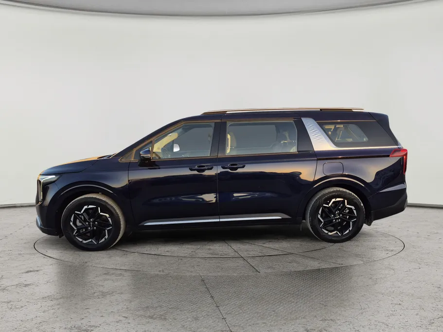 2025 Kia Carnival GL 