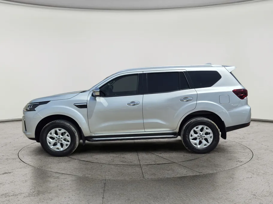 2025 Nissan Xterra Titanium 