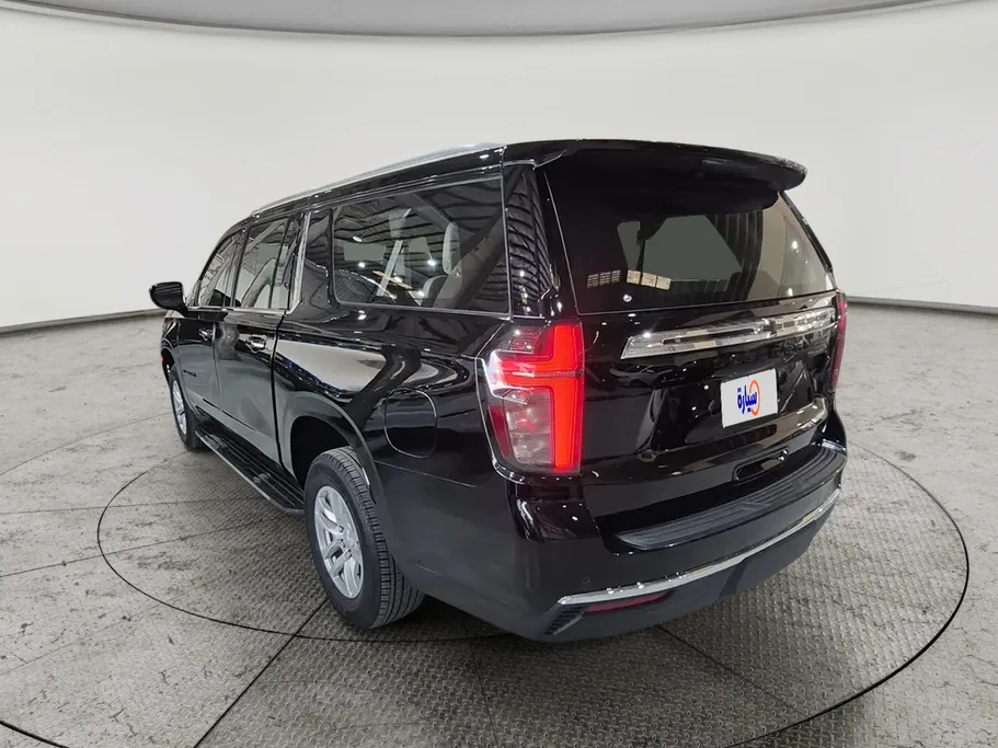 2024 Chevrolet Suburban LS 