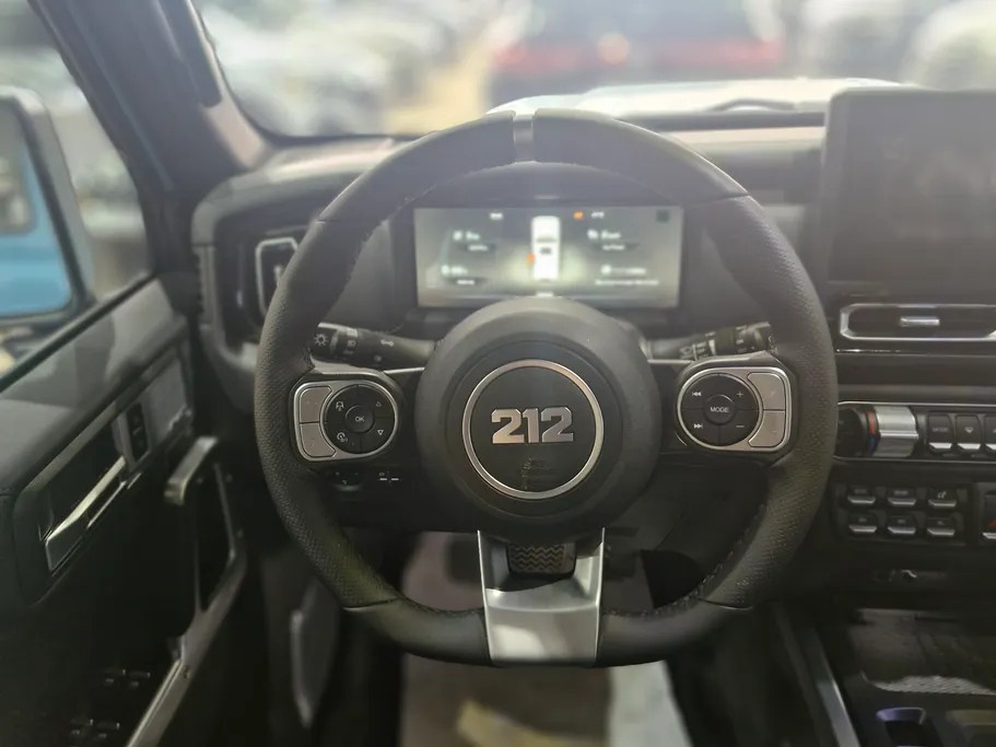 2027 باو 212 T01 Navigator 