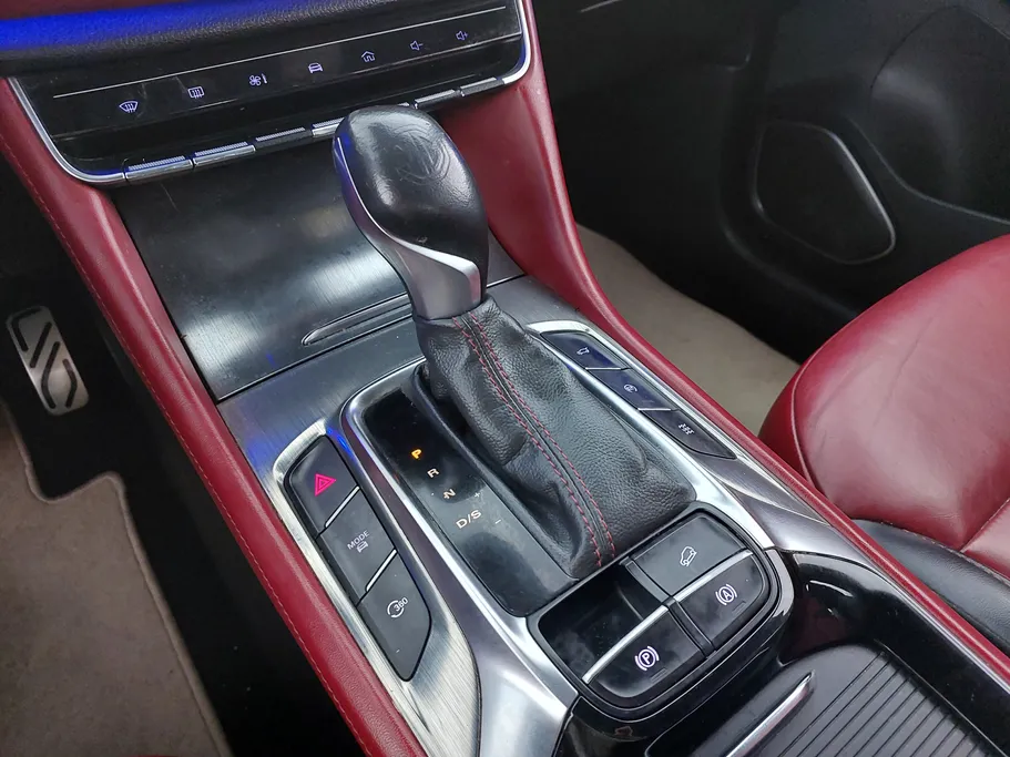ام جي HS LUX 2021 