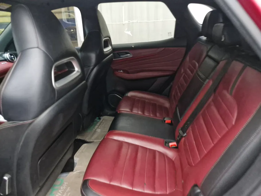 ام جي HS LUX 2021 