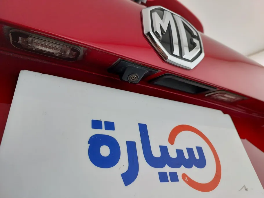 ام جي HS LUX 2021 