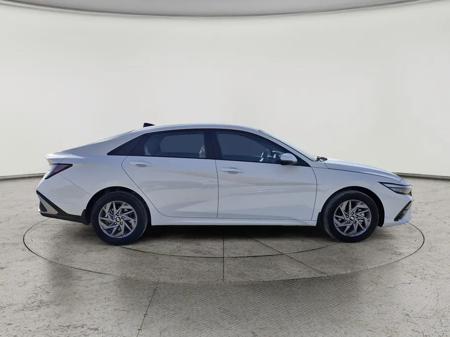 2026 Hyundai Elantra Smart China 