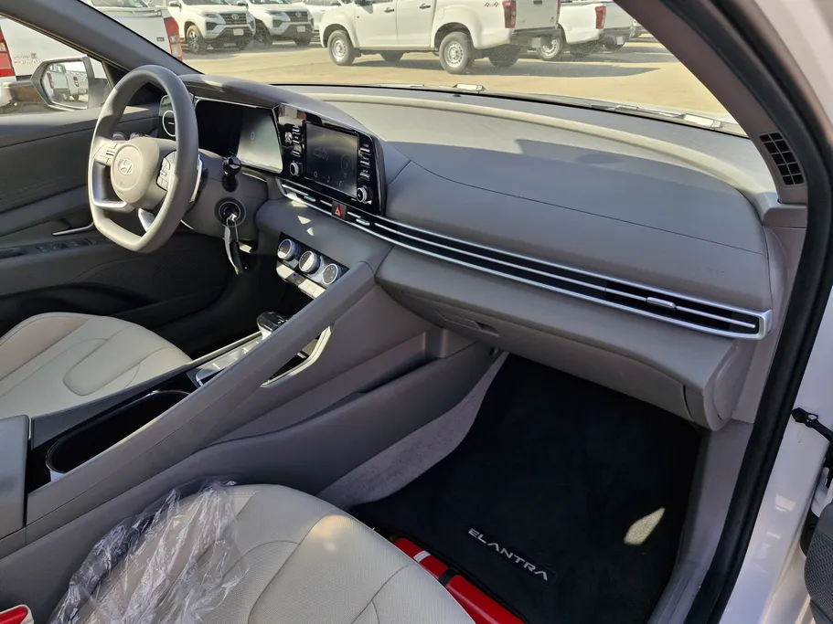 2026 Hyundai Elantra Smart China 